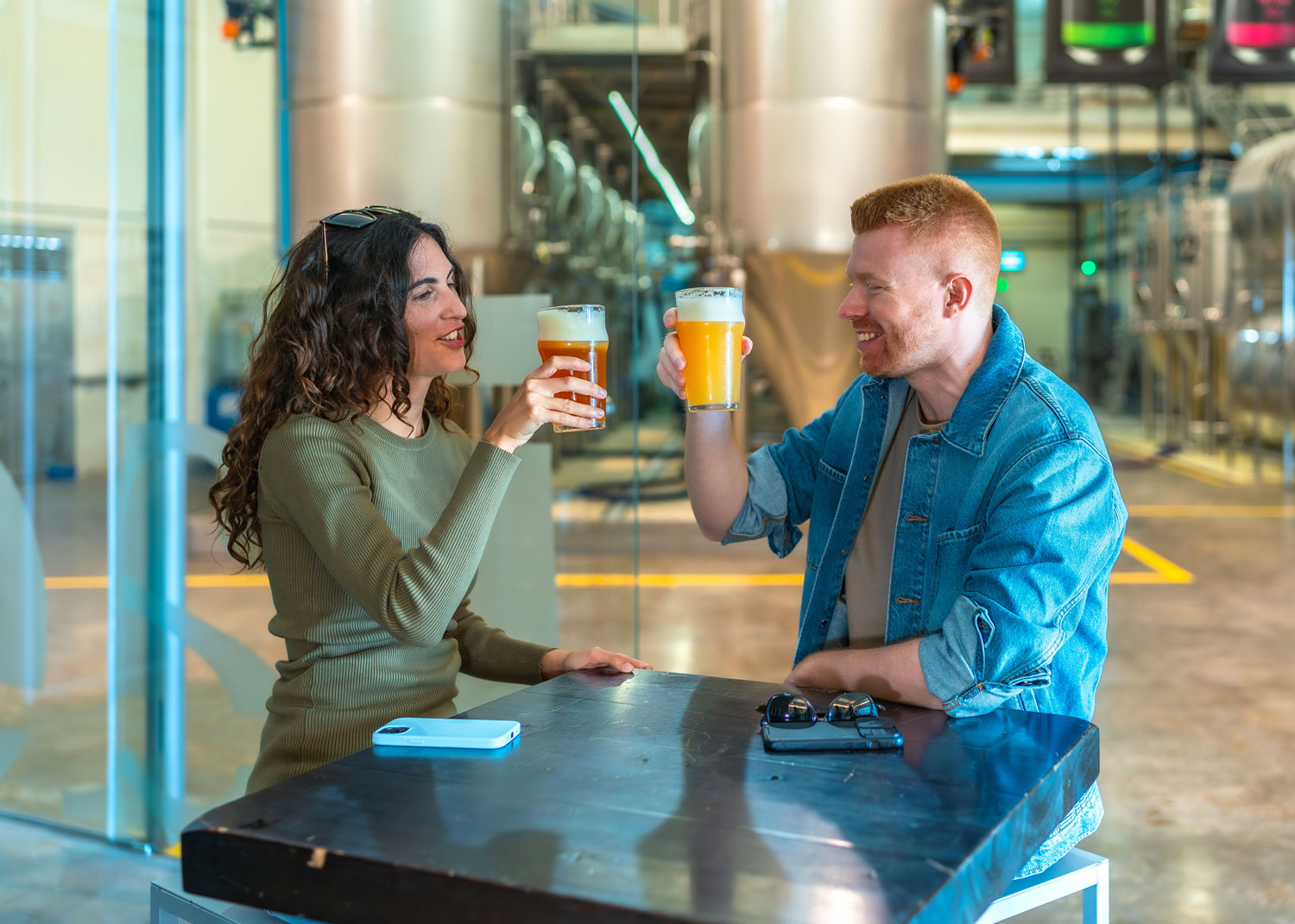 Why Local Businesses Should Use Print-on-Demand Apparel Services Instead of Traditional Printing