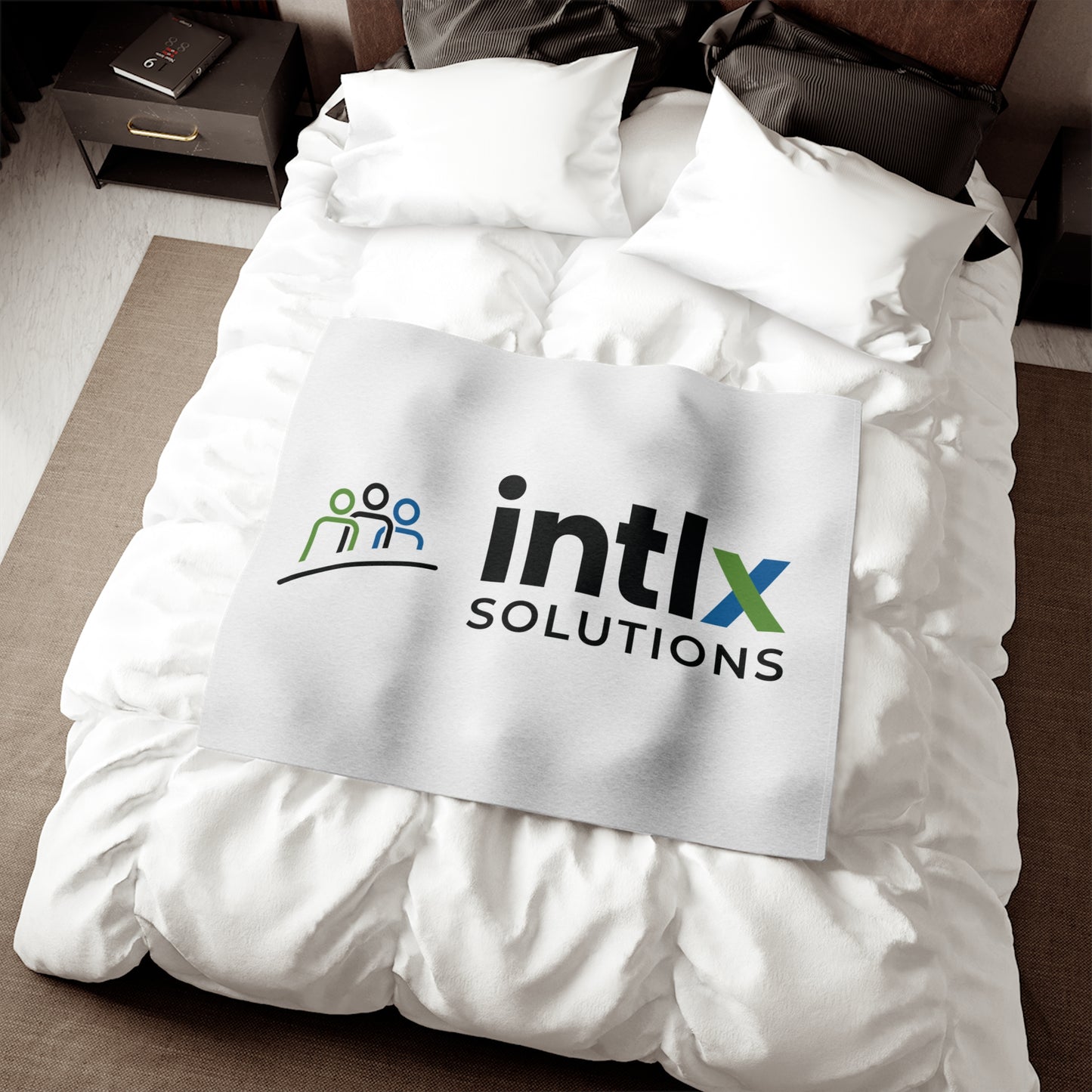 Intlx Solutions Sweatshirt Blanket