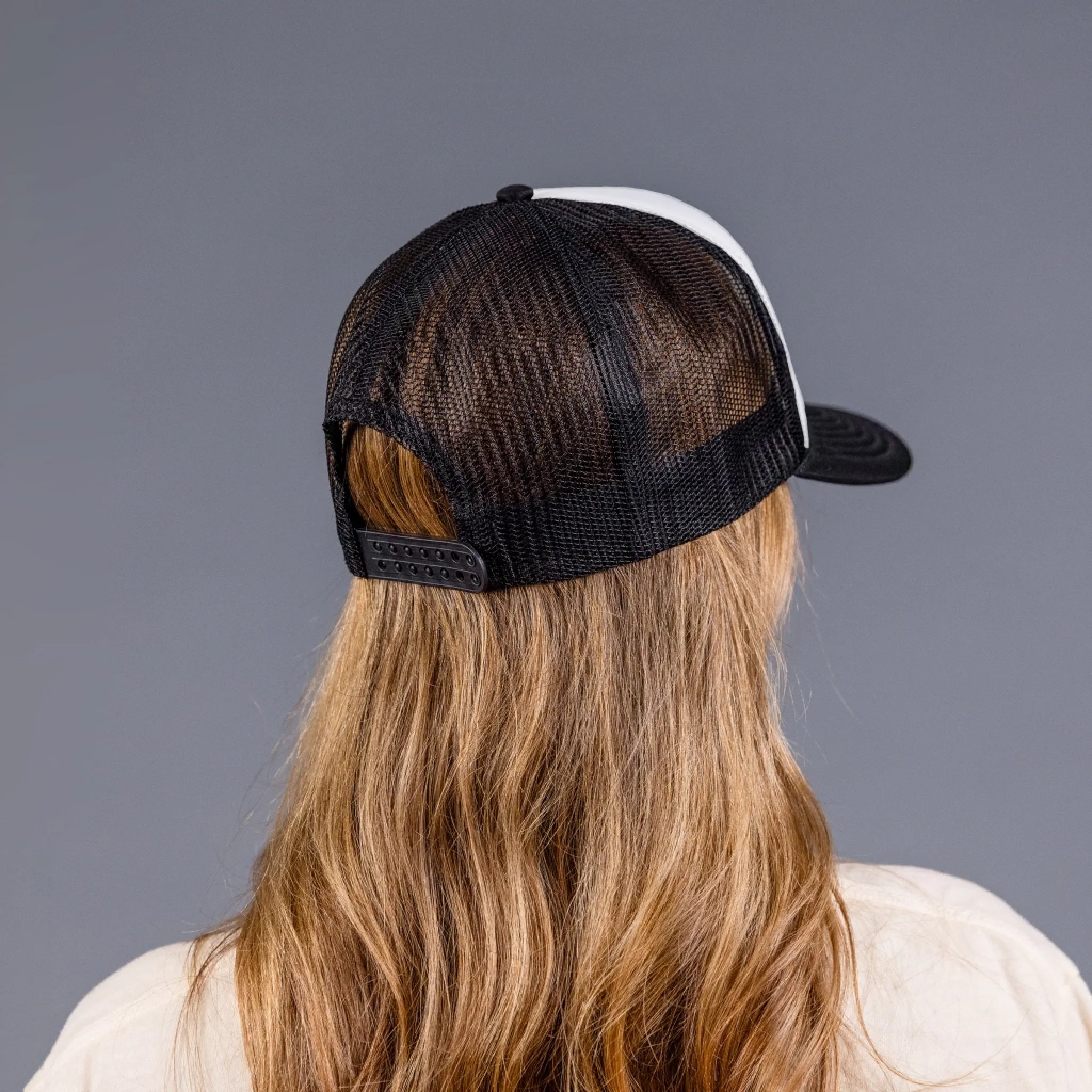 5-Black Mesh
